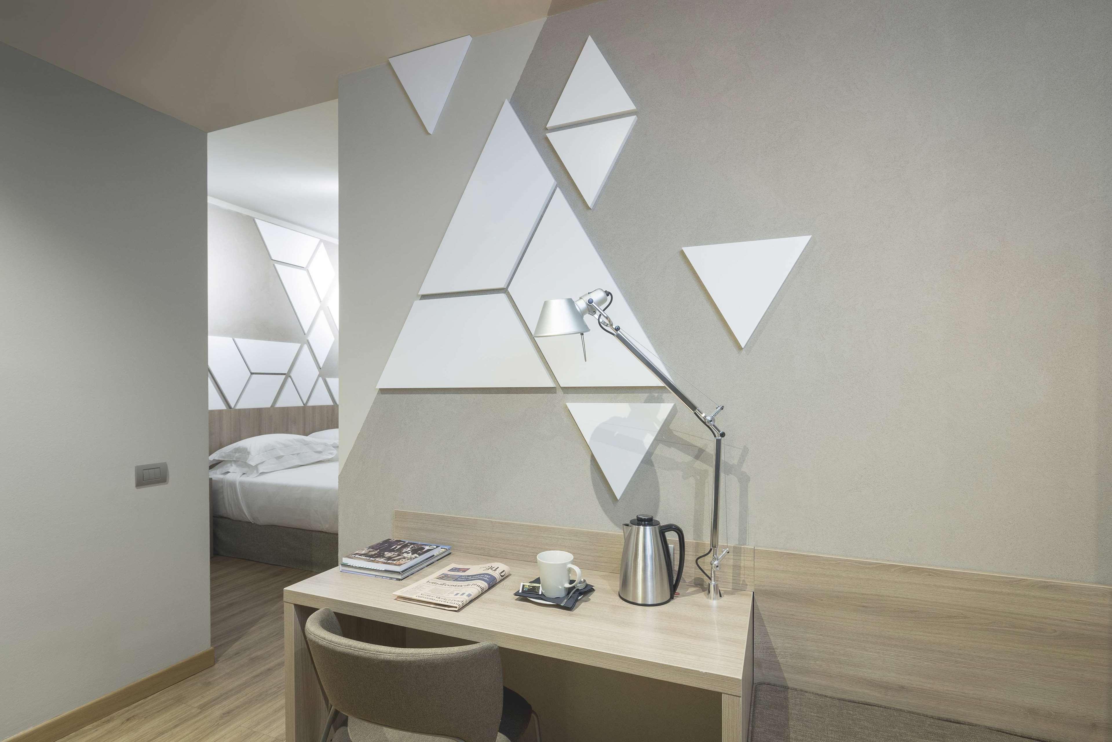 Western Park Hotel 4*